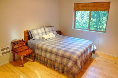 Three Bedroom Cabin - 40gs