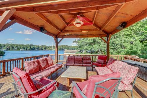 Hideaway Cove