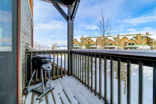Kicking Horse Retreat