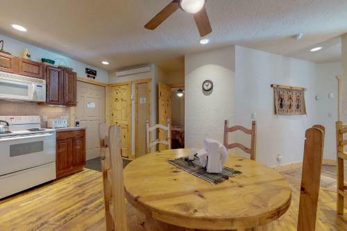 Apartamento Wine Down In Granby
