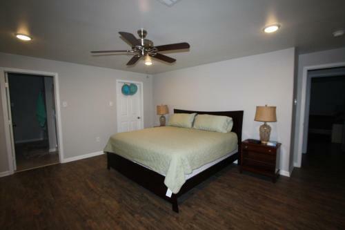 M & M Camp Home #299519 Home