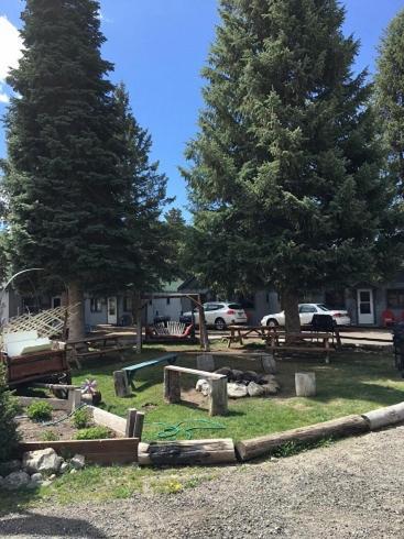 Lodge Columbine Cabins