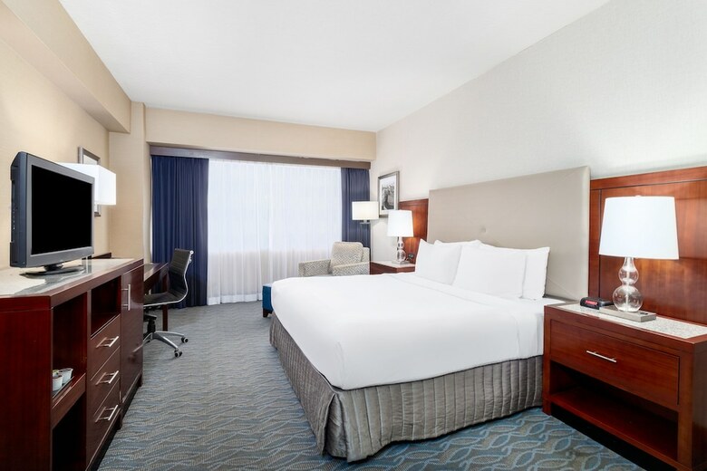 Hotel Crown Plaza Los Angeles Harbor