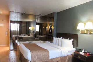 Hotel Econo Lodge Montreal Brossard