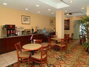 Hotel Comfort Suites New Orleans