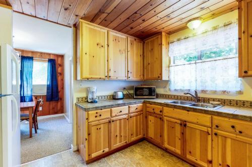 Cottonwood Cabin