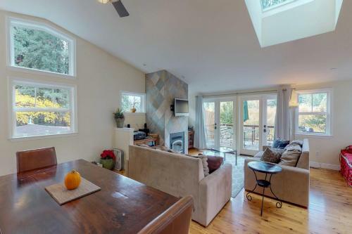 Can-do Cottage