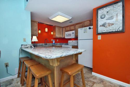 Island Sunrise 665 Apartment