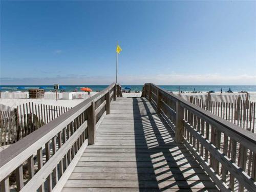 Apartamento Crystal Shores 1306