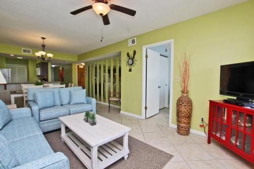Boardwalk 885 Apartment