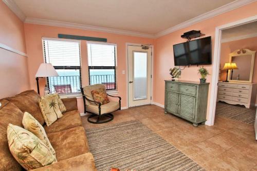 Island Sunrise 465 Apartment