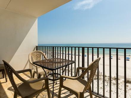 Island Sunrise 465 Apartment