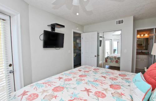Boardwalk 582 Apartment