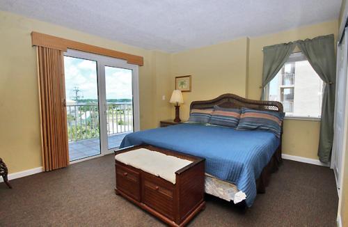 Seacrest 401 Apartment