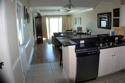 Apartamento Crystal Tower 903