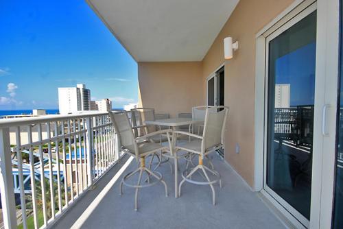 Crystal Tower 601 Apartment