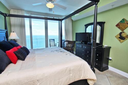 San Carlos 1406 Apartment