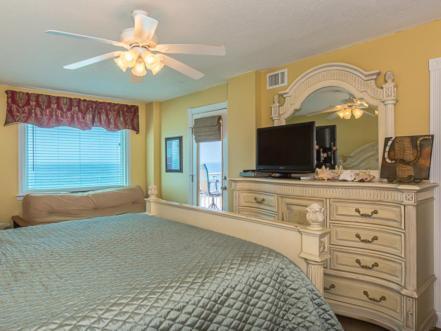 Castaways 6b Apartment