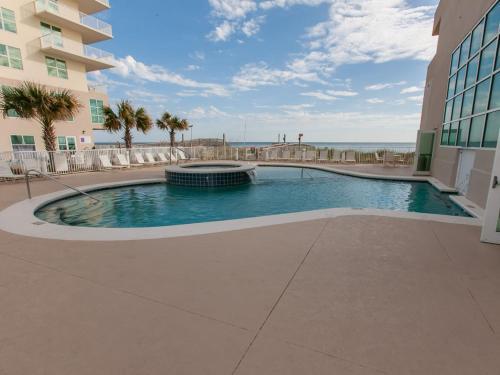 Apartamento Crystal Shores West 808