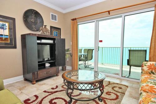 Crystal Shores West 1005 Apartment