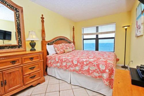 Island Sunrise 564 Apartment