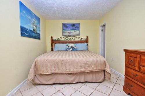 Island Sunrise 564 Apartment