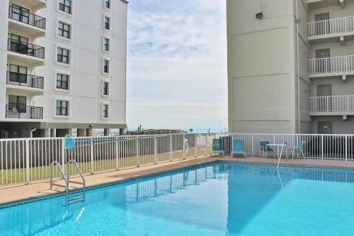 Island Shores 651 Apartment