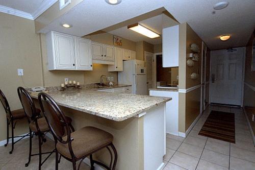 Boardwalk 882 Apartment
