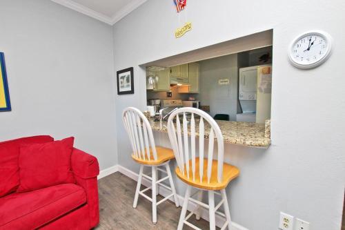 Sea Breeze 312 Apartment