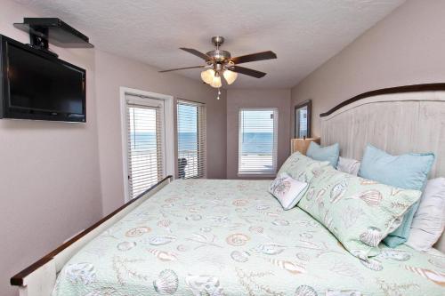 Boardwalk 483 Apartment