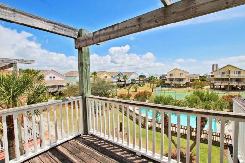 Pleasure Isle Villas 30b Holiday Home