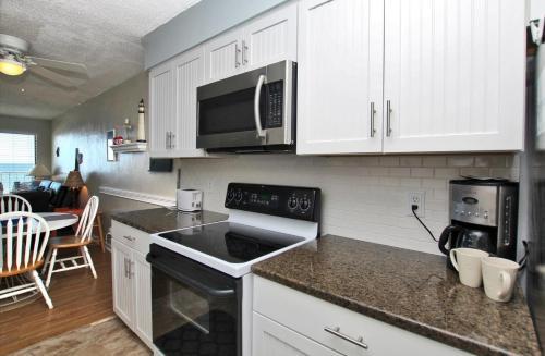 Island Shores 356 Apartment