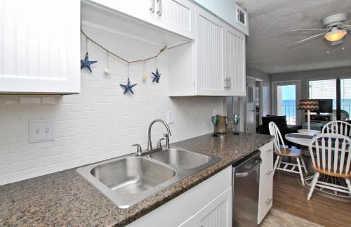 Island Shores 356 Apartment