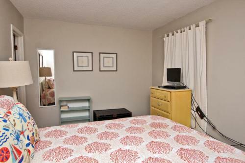 Island Sunrise 663 Apartment