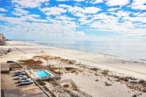 Island Winds West 675 Apartment