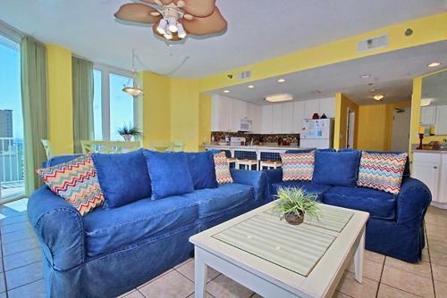Lighthouse 1418 Apartment