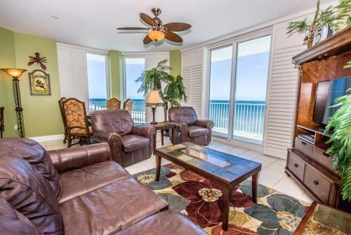 Lighthouse 901 Apartment