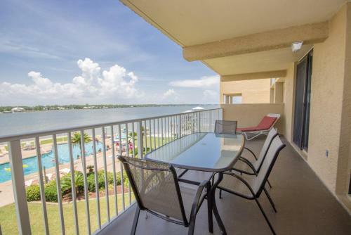 Compass Point 205 Apartment