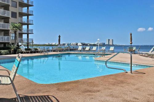 Compass Point 205 Apartment