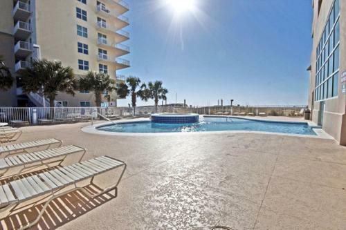 Crystal Shores West 1007 Apartment