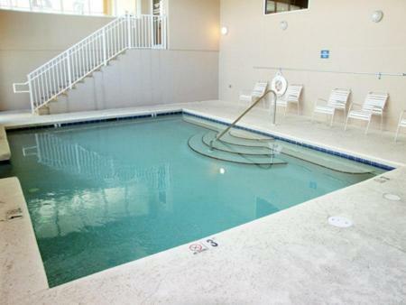 Crystal Shores West 1007 Apartment