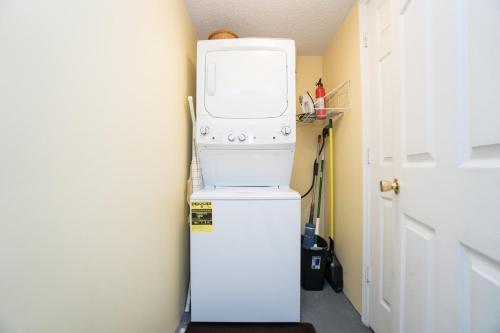 Royal Palms Unit 205