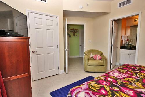 Crystal Tower 709 Apartment