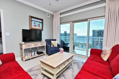 Crystal Tower 709 Apartment