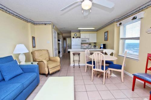 Tradewinds 901 Apartment