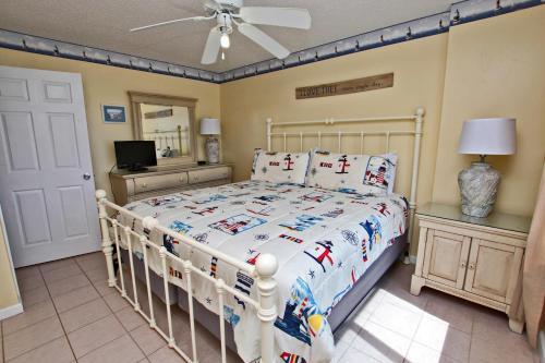 Tradewinds 901 Apartment