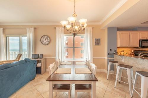 Apartamento Crystal Shores West Unit 208