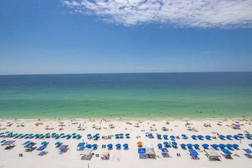 Crystal Shores West 601 Apartment