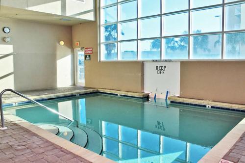 Crystal Shores West 601 Apartment