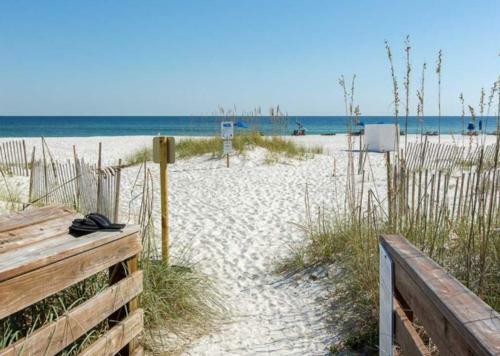 Villa Beach Music